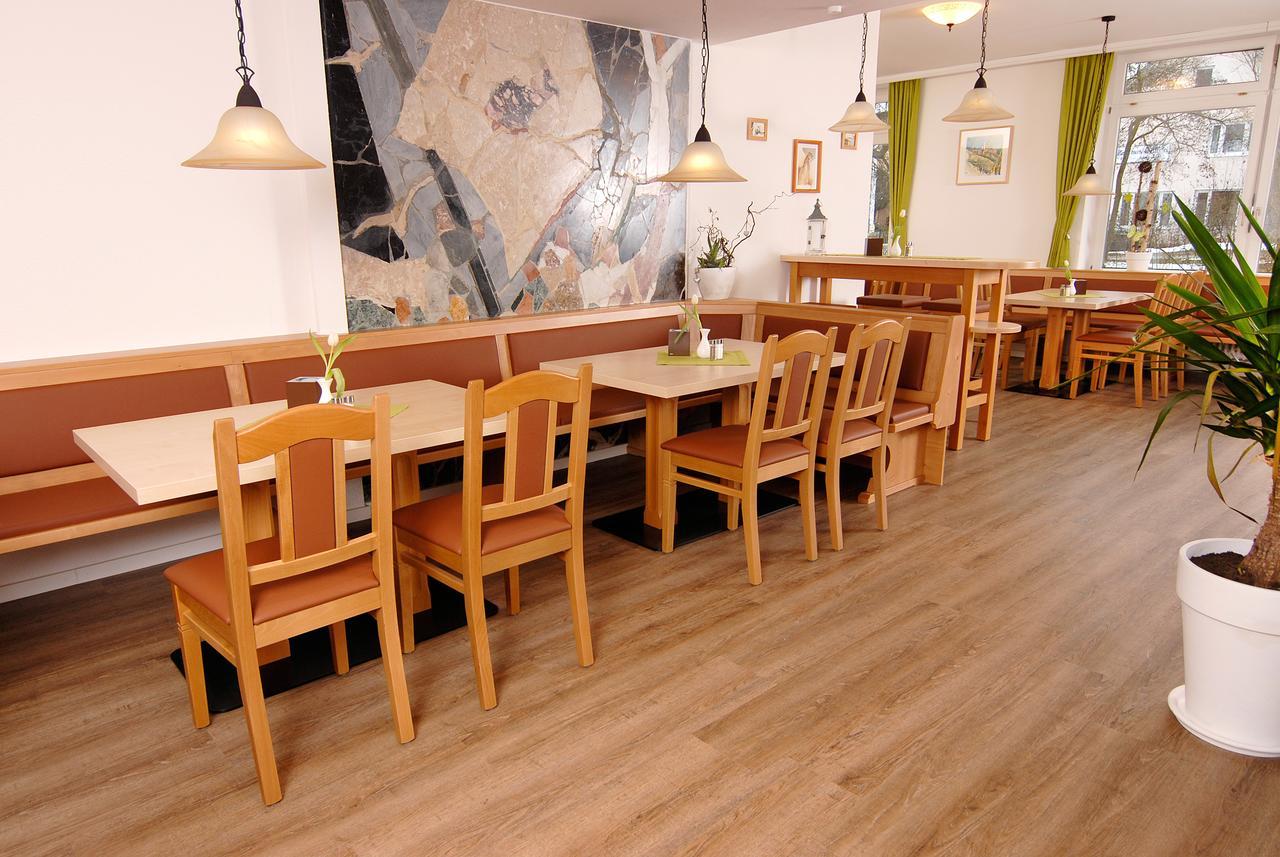 Garni Hotel Leitl Gmbh Егенфелден Екстериор снимка