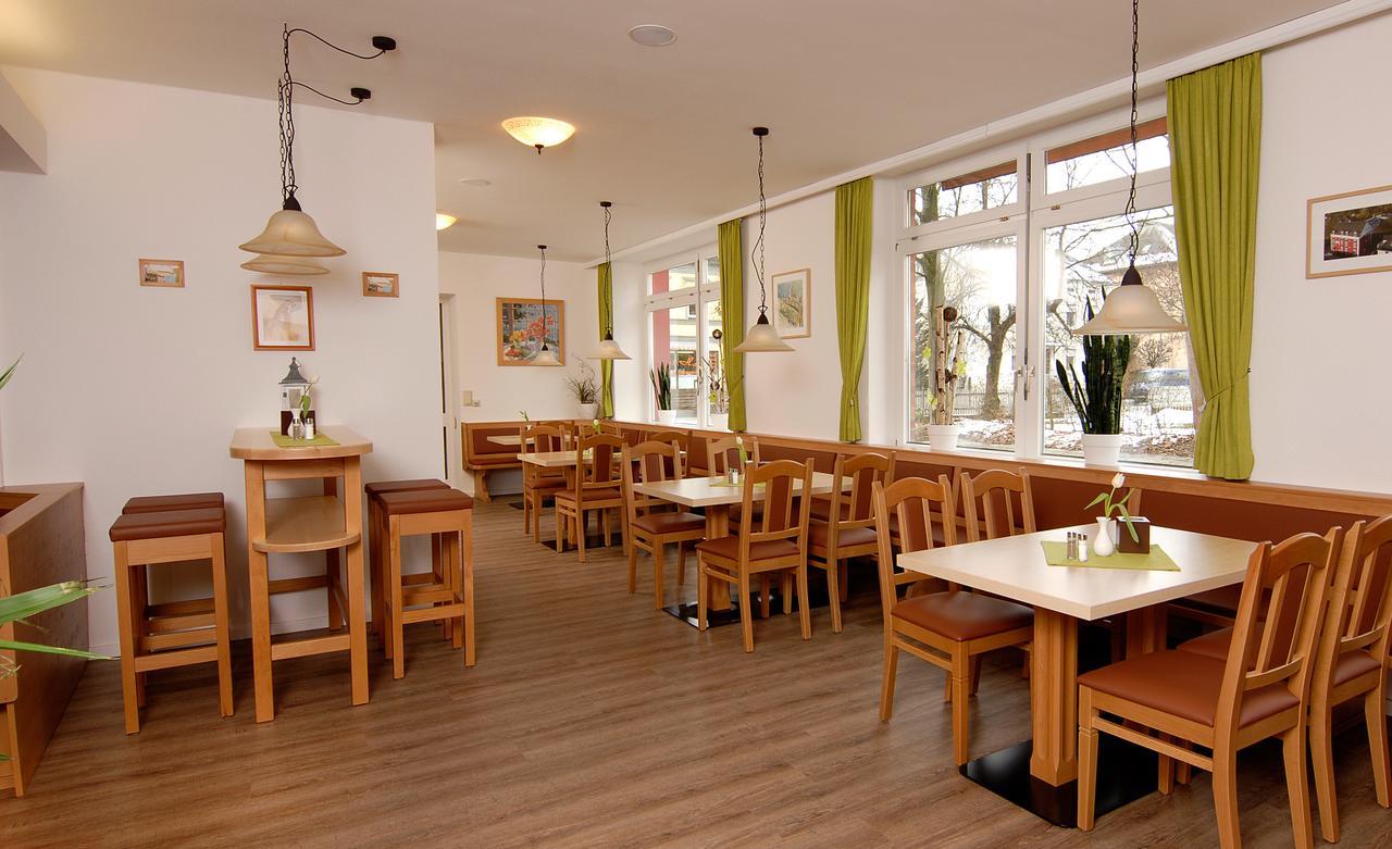 Garni Hotel Leitl Gmbh Егенфелден Екстериор снимка
