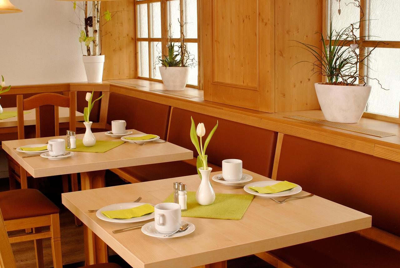 Garni Hotel Leitl Gmbh Егенфелден Екстериор снимка
