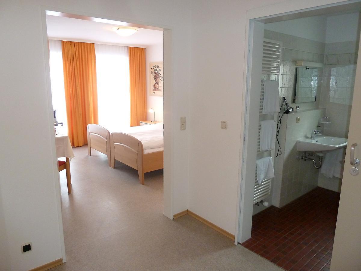Garni Hotel Leitl Gmbh Егенфелден Стая снимка